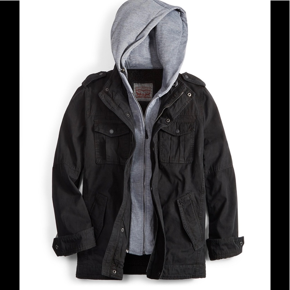 Men’s Levi’s Sherpa lined hooded trucker jacket size S NWT $225